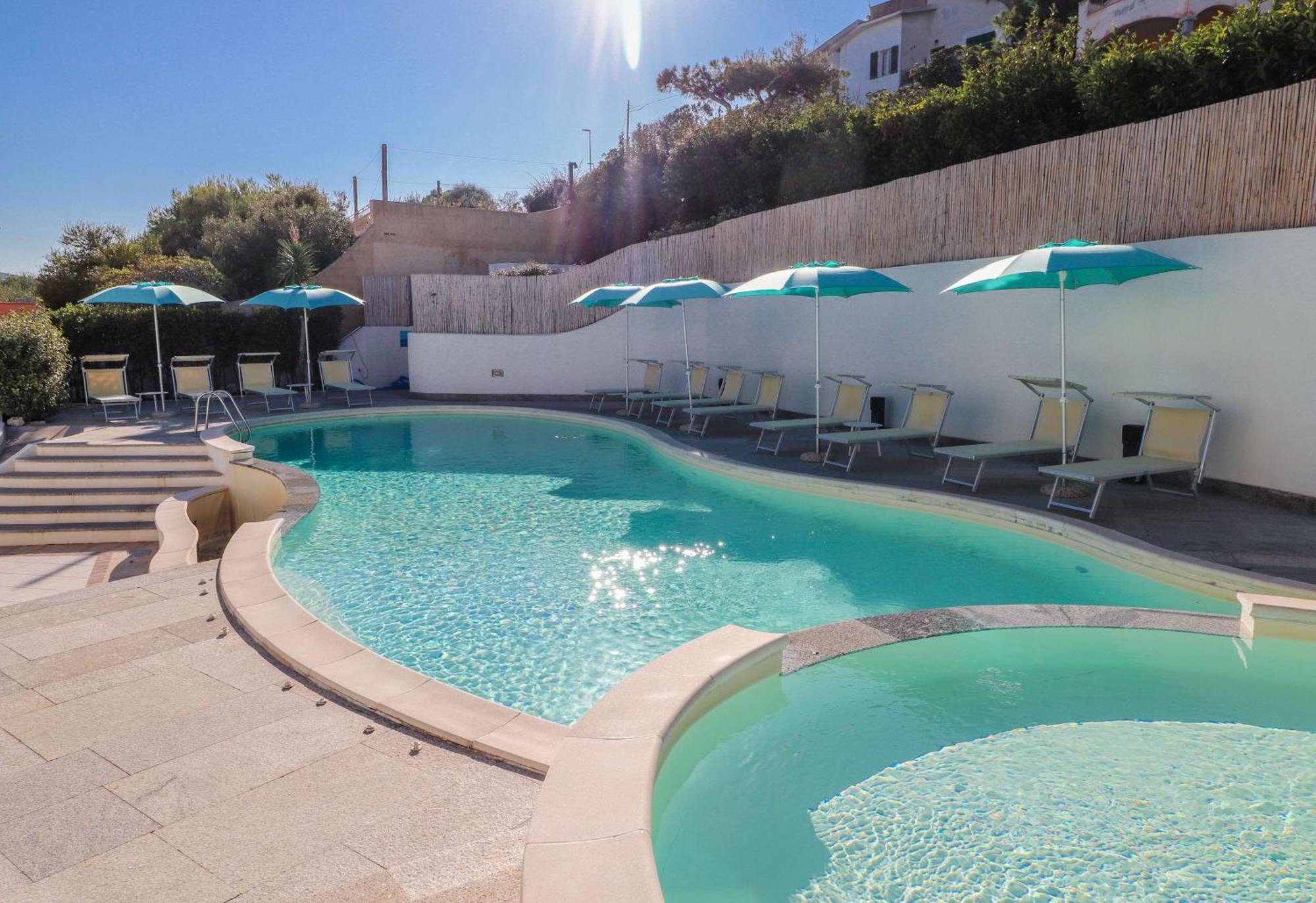 Best Western Hotel Blumarea Castelsardo Exteriör bild