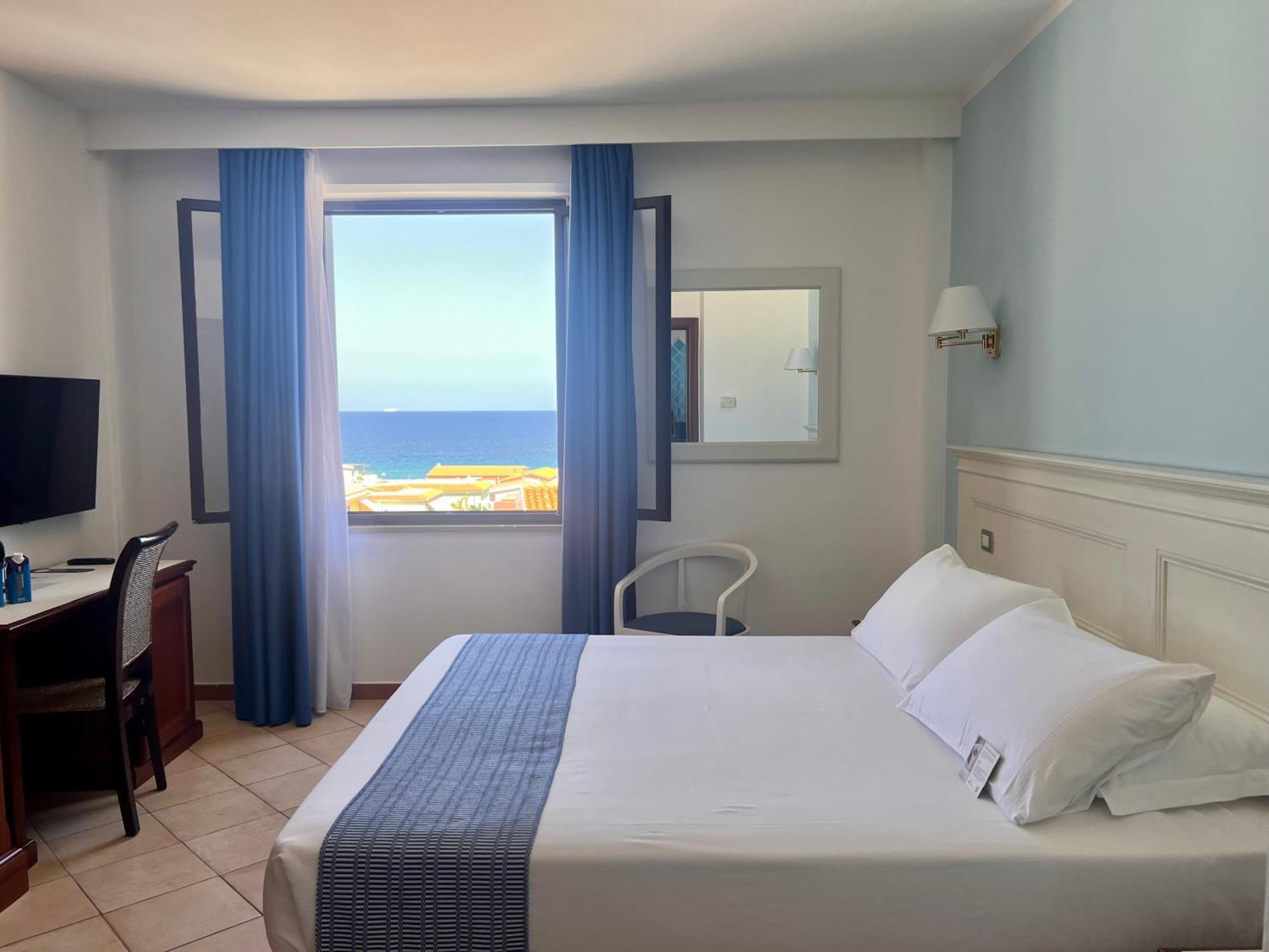 Best Western Hotel Blumarea Castelsardo Exteriör bild