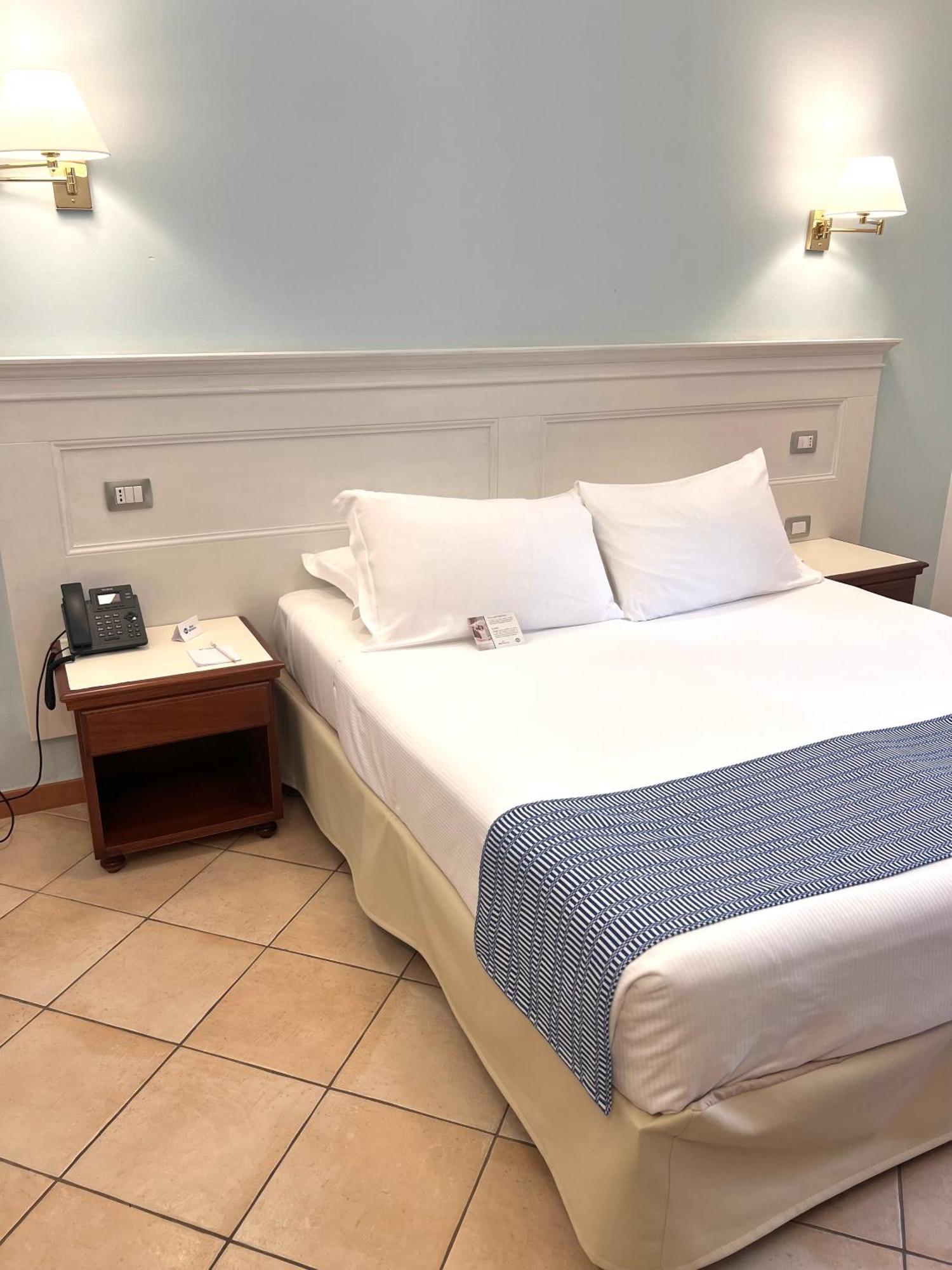 Best Western Hotel Blumarea Castelsardo Exteriör bild